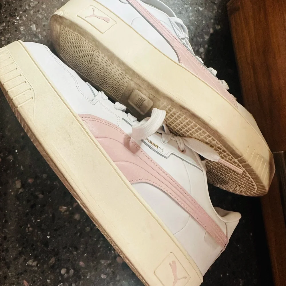 Puma Carina Street Lux women's sneakers 10